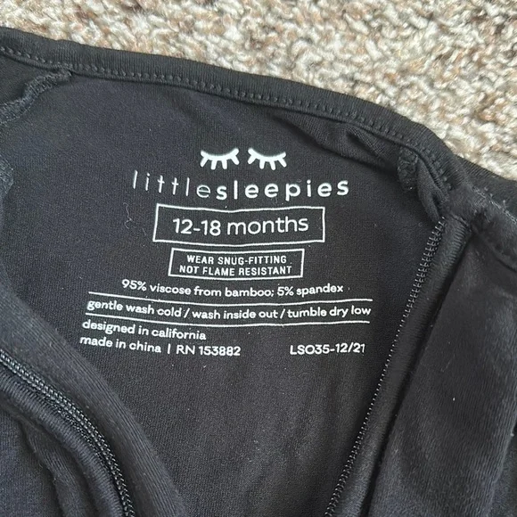 LITTLE SLEEPIES SOLID BLACK BAMBOO ZIPPY - Picture 7 of 9